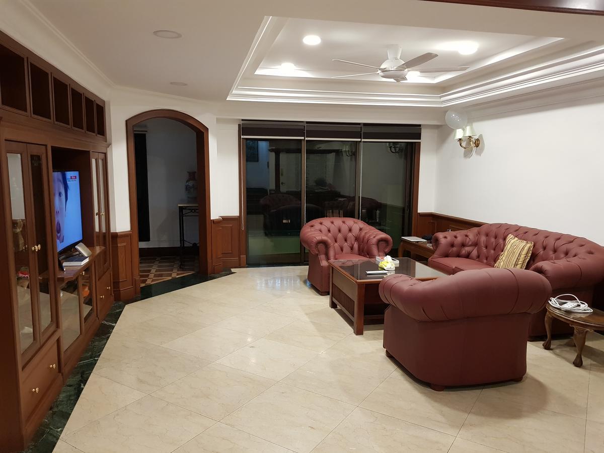 Marina Court Luxury Penthouse Aparthotel Kota Kinabalu Bagian luar foto