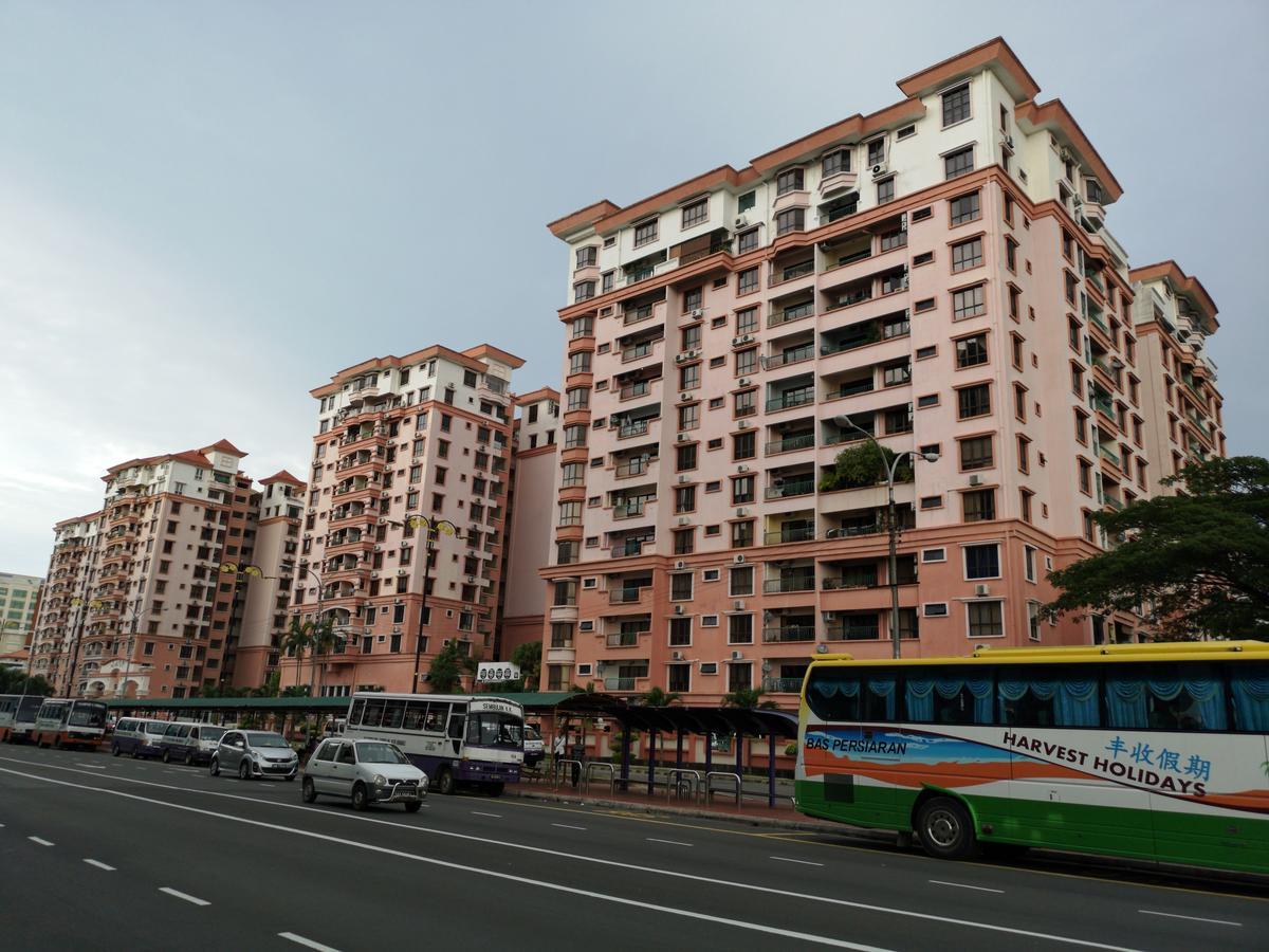 Marina Court Luxury Penthouse Aparthotel Kota Kinabalu Bagian luar foto