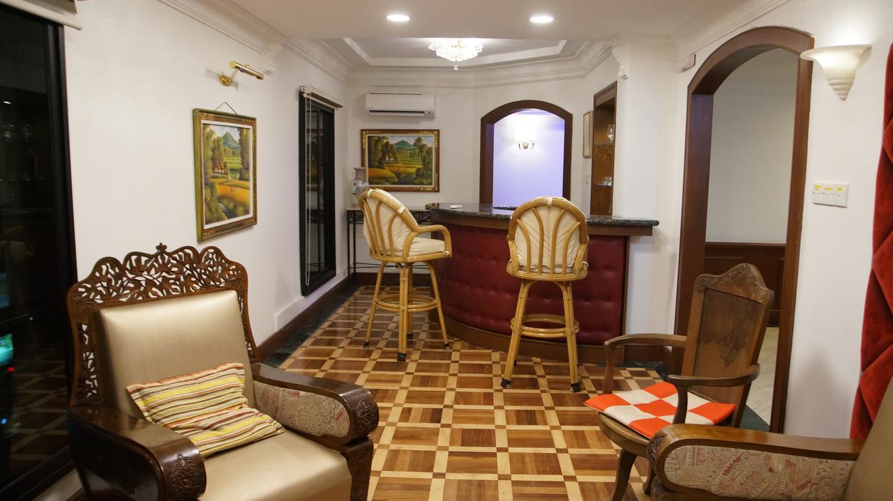Marina Court Luxury Penthouse Aparthotel Kota Kinabalu Bagian luar foto