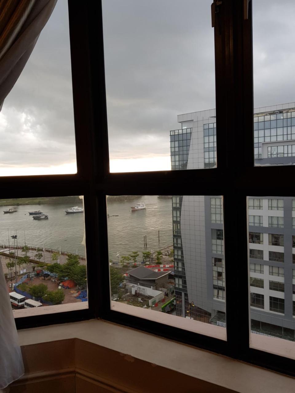 Marina Court Luxury Penthouse Aparthotel Kota Kinabalu Bagian luar foto