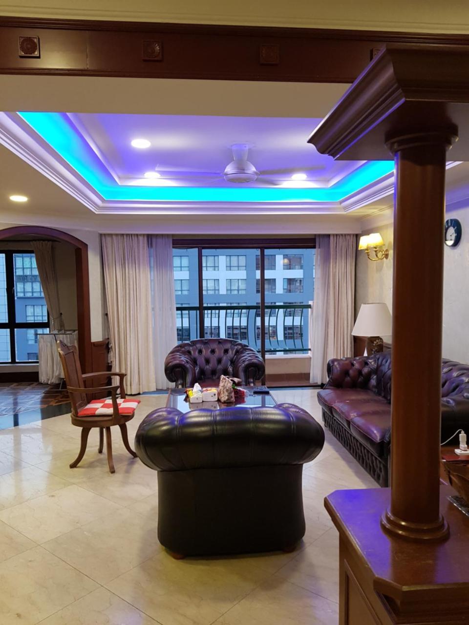 Marina Court Luxury Penthouse Aparthotel Kota Kinabalu Bagian luar foto